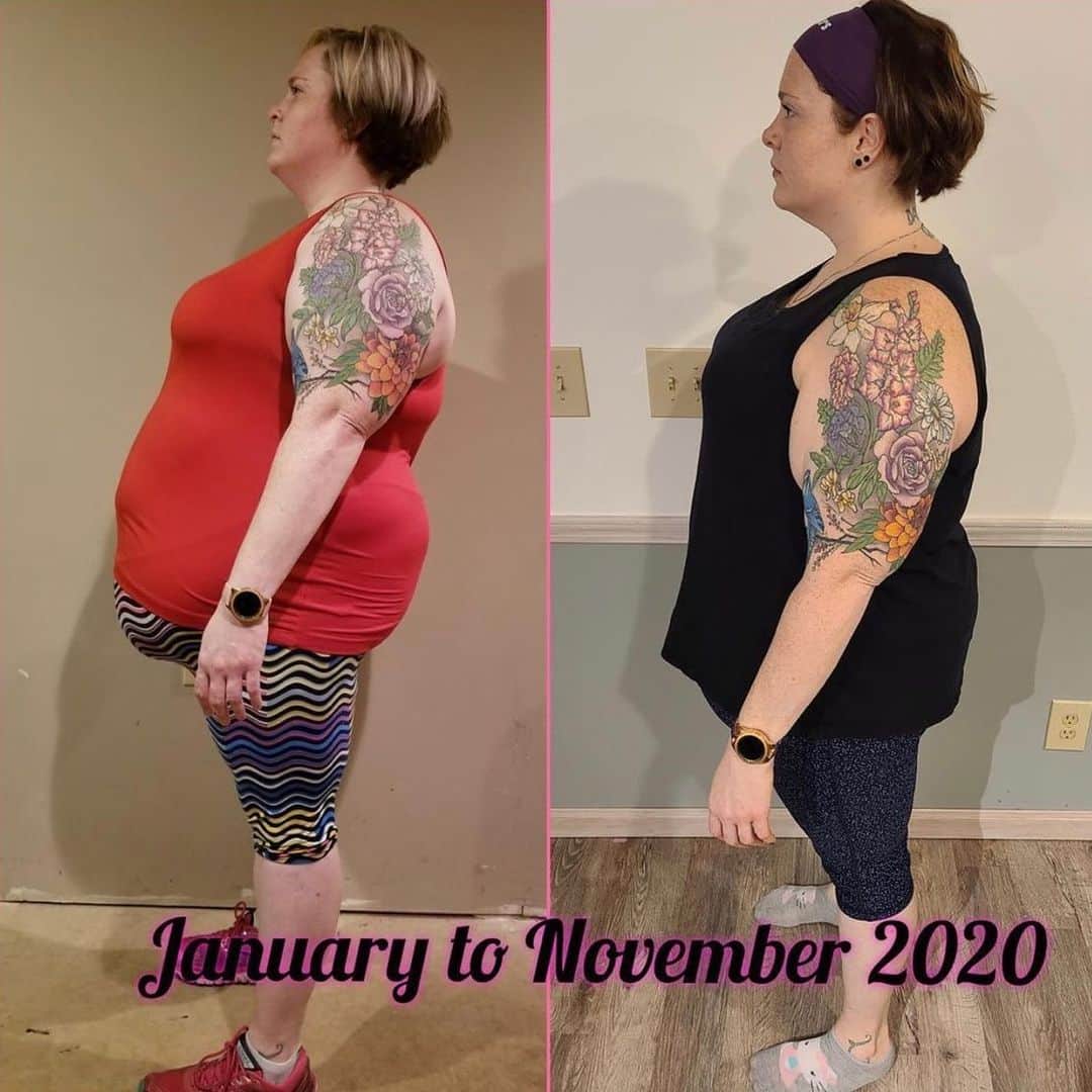 3.6m Fit Girl Videosのインスタグラム：「“Since joining this community last January, I have learned so much about myself and what I am capable of. Here we are, in the middle of an ongoing pandemic and I am still surrounded by a bunch of amazing women kicking butt and lifting each other up! During this challenge, I reached a new lowest weight as an adult after losing a total of 72 pounds since January. I feel amazing and can't wait to see what the future holds!” by @fitgirl_v_the_e 💕💪 #28dayjumpstart @fitgirls.com」