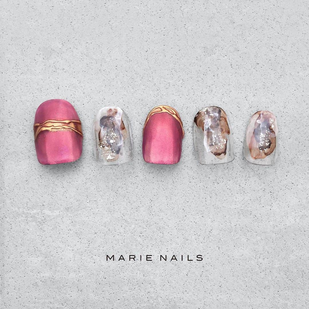 marienails_jpnのインスタグラム：「#nailartist #nailstagram #nailsofinstagram #nailswag #nailpro #nailist #marienails #nail #nails #naildesign #nailart #fashion #trend  #gelnails #instanails #fashionista #fashionlove #nailfie #マリーネイルズ #ネイルデザイン #ネイル #ジェルネイル #ファッション #ネイルサロン #ネイリスト #お洒落さんと繋がりたい #美甲 #ネイルアート #おしゃれ #コーデ」