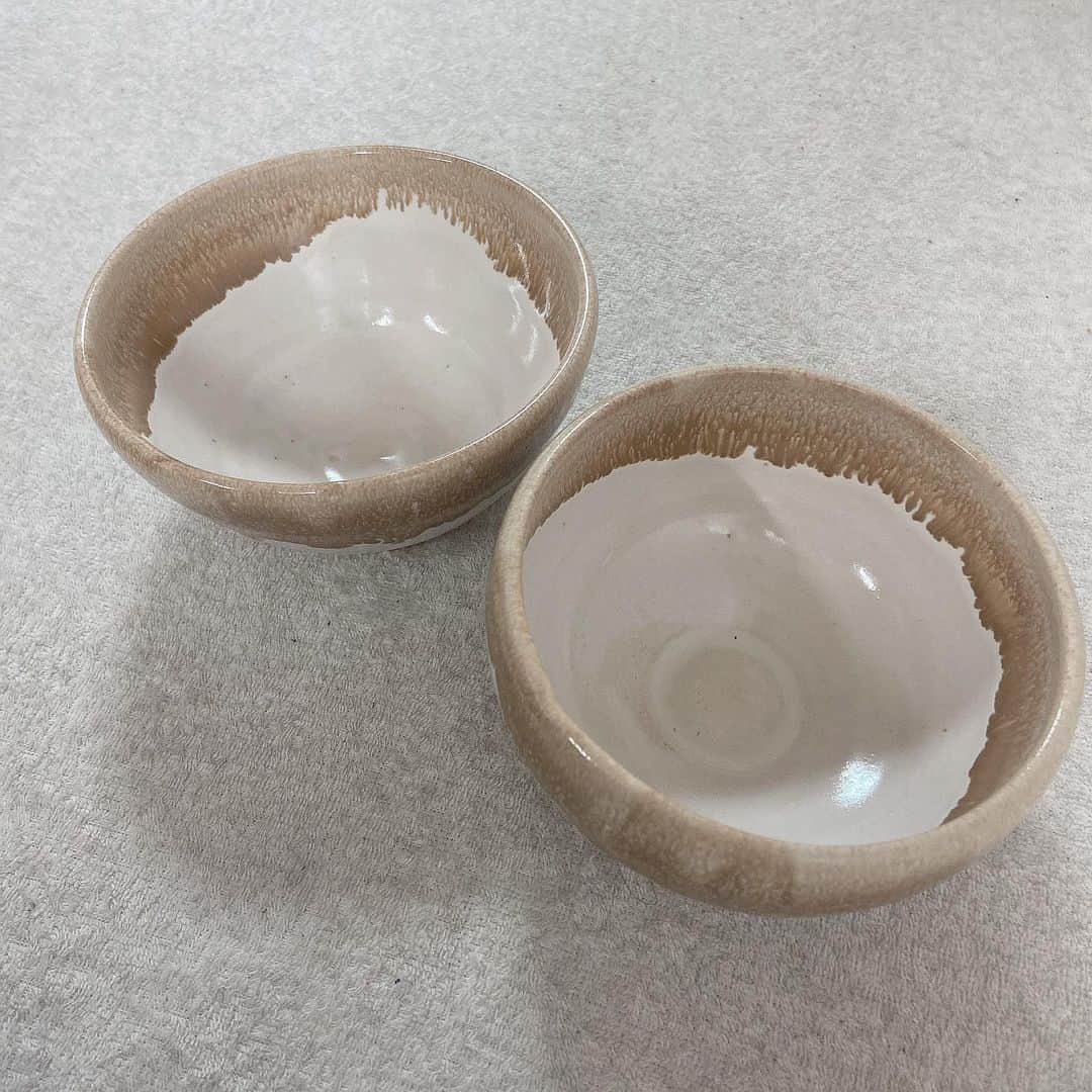 sarimaru(国木田さりまる)のインスタグラム：「手作りのお皿って暖かいよね」