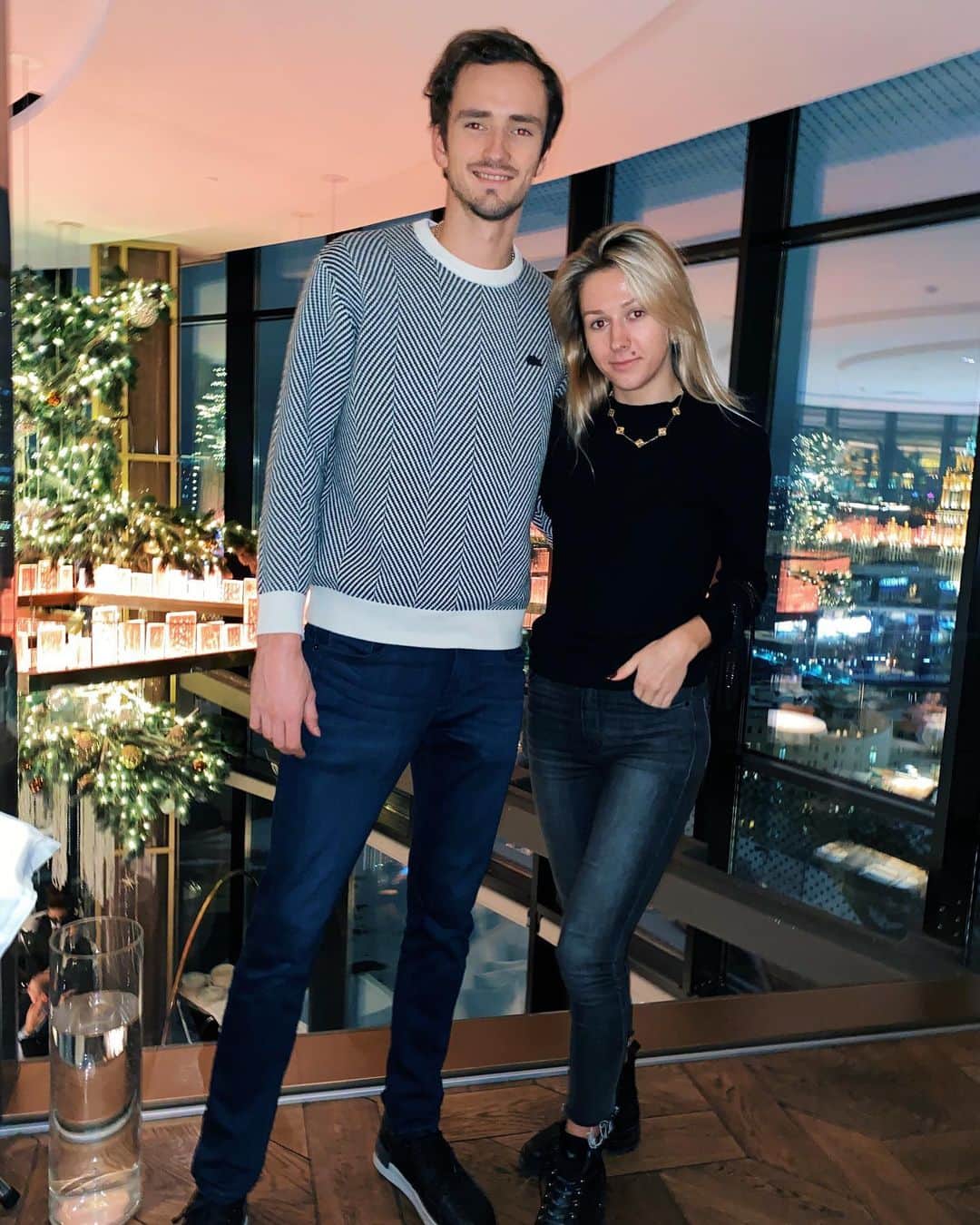 ダニール・メドベージェフのインスタグラム：「❤️🎄」