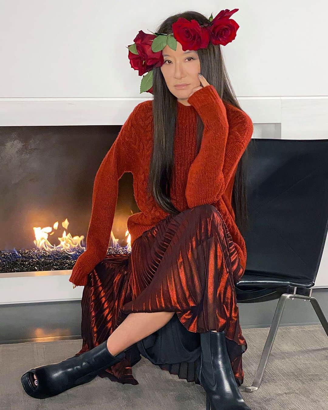 ロック&リパブリックのインスタグラム：「Go all out for NYE—even if you stay home. 🍾Get @verawang’s NYE look from the Simply Vera Vera Wang collection. #SimplyVera #Kohls」
