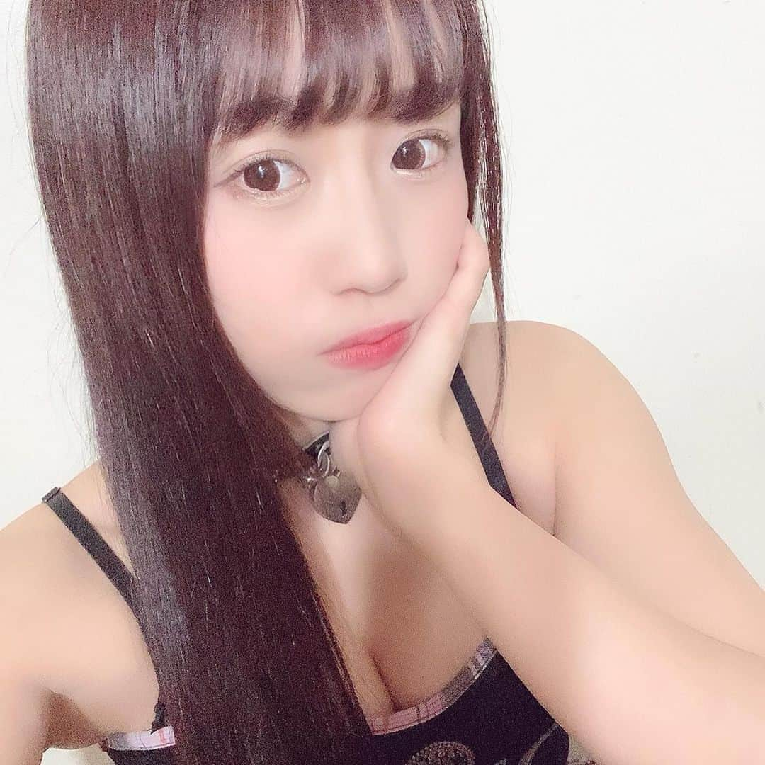 楠木まゆのインスタグラム：「旧衣装ラスト！ ・ 十番って感じ！☺️👍 ・ #アリス十番 #卒業まであと1日」