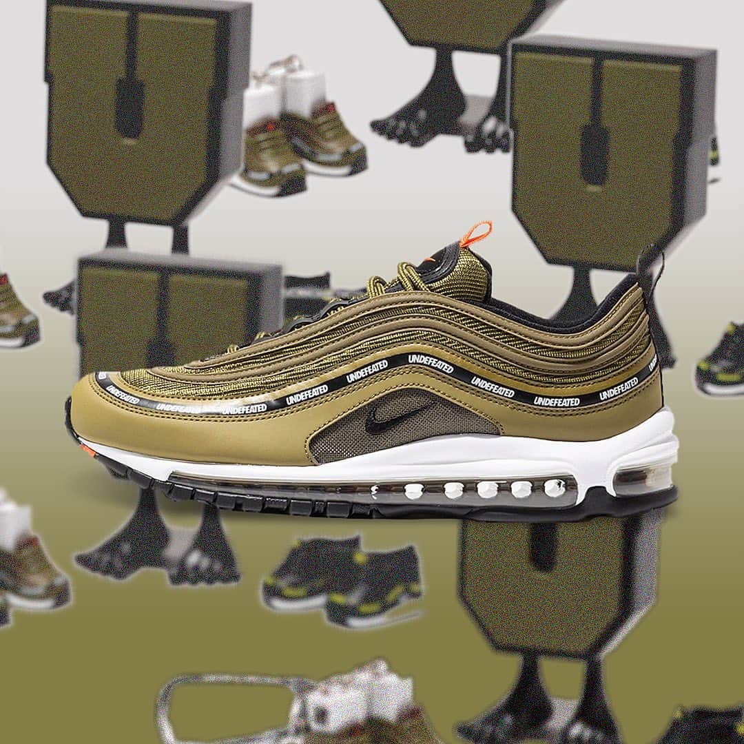 shoes ????のインスタグラム：「@undefeatedinc just dropped a limited Air Max 97 set, which includes both the Militia Green & Black/Volt colorways.   The shoes will drop individually on the 29th. Is the green the hotter pair?👀👇  #sneakermyth #highsnobiety #yeezytalkworldwide #supremeforsale #hypebeast #sneakersforsale #bapeforsale #nicekicks #kotd #kicksonfire #basementapproved #igsneakercommunity #complexsneakers #complexkicks #streetbeast #streetnotoriety」
