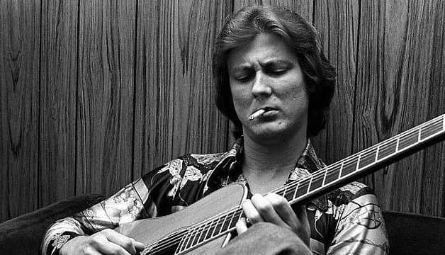 のインスタグラム：「We all mourn the loss of our one and only Tony Rice. We’re so grateful for what he gave us and left with us. The highest peak.  RIP.」