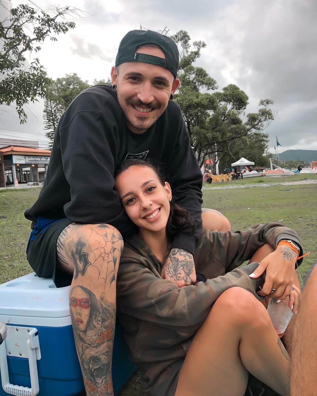 のインスタグラム：「27/12. Dois anos de eu e você pra valer! Aquele clichê: te amo tanto, e ainda nem te amo tudo! Que venham mais infinitos anos. Com você do lado eu topo tudo ❤️」