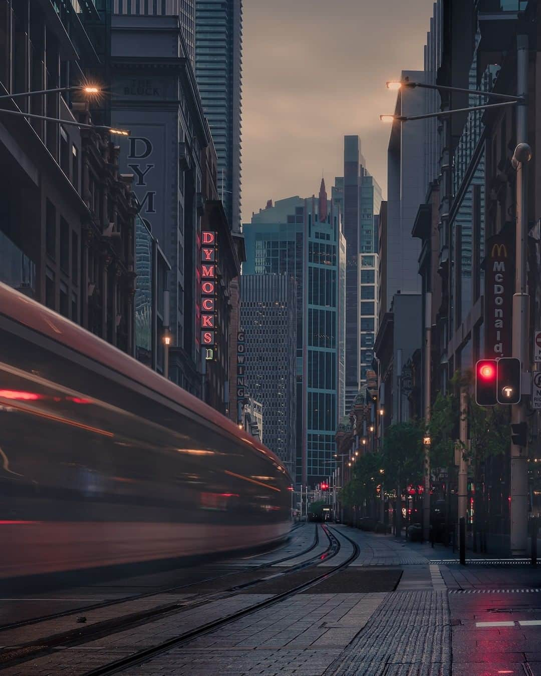 Nikon Australiaさんのインスタグラム写真 - (Nikon AustraliaInstagram)「"This picture was taken in the early morning at about 6 am. It was a rainy day and I saw the train and light on the street still on so I tried to use the long exposure technique to take this." - @auiiz_area   Camera: Nikon Z 6 Lens: AF-S NIKKOR 24-70mm f/2.8G ED with FTZ Adapter Settings: f/16  4s  L1.0  #Nikon #MyNikonLife #NikonAustralia #UrbanPhotography #Cityscape #Sydney #CityPhotography #StreetPhotographer #SydneyPhotographer」12月28日 7時00分 - nikonaustralia