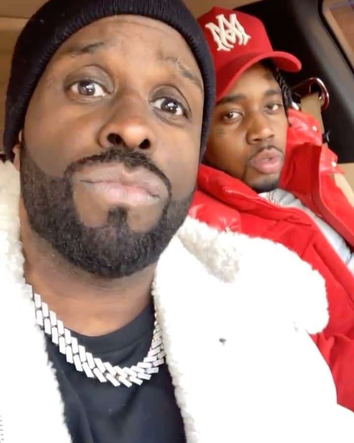 ファンクマスター・フレックスのインスタグラム：「VIDEO SHOOT! OFF MY ALBUM! @funkflex x @fivioforeign_8fs / Gametime! 🎥 @juganot Pow! @tatwza shooting the behind the scenes! Pow / @dj_a.z._ on that audio!!! Cars: @djthoro @gstarr_mgmt @bxfresh @thebbsboys @iamshaft !!!  @yamaicaproductions I see u! We so ready!  From the desk of FunkFlex : Newest member of the lypo club!😂😂😂😂 Lugz shoe legend!😂😂😂😂  WHO ELSE SHOULD I PUT ON MY ALBUM?  100% INDEPENDENT @INFLEXWETRUST FILMS AND  RECORDS!!!!  IM SIGNED TO THE LABEL I OWN!!!!!  FUNKFLEX : SESSIONS PART ONE - March 2021  FUNKFLEX : SESSIONS PART TWO - August 2021  FUNKFLEX : IFWT PART ONE - December 2020  FUNKFLEX : IFWT PART TWO - June 2021  SONGS COMPLETED SO FAR:  @50cent  @postmalone  @dababy x @stunna4vegas x @richdunk_lok  @artisthbtl x @donqhbtl x @trapmannyhbtl  @fivioforeign_8fs  @donqhbtl x @42_dugggg  @iamj.i  @liltjay  @42_dugggg  @machinegunkelly  @lilbaby_1  @realpopsmoke  @lildurk  @lilyachty x @lildurk  @kodakblack x @22gzofficial  @juicewrld999  @polo.capalot  @daveeast  @nlechoppamusic @rowdyrebel  @torylanez  @davidoofficial x @iamj.i  @myketowers  @russ @mulatto  @nolimitherbo @fettywap1738 x @remyboymonty1738 @toosii2x  @djdayvi x @fivioforeign_8fs  @tyga  @kingvonfrmdao  @hoodcelebrityy  @joshxantus  @richthekid  @rotimi  @jakepaul @jadakiss  @jaydayoungan  @pontiacmadeddg  @reasontde  @24kgoldn  @lilmosey  @erick_sermon @pmd_mic_doc x @djdiamondtheartist  @internetmoneyrecords x @thetaztaylor x @birdmanzoe  @snf.jt  @fredobang  @tylayaweh  @youngcostamado x @tdott_woo  @blocboy_jb  @sosageek_  @147calboy @staysolidrocky」