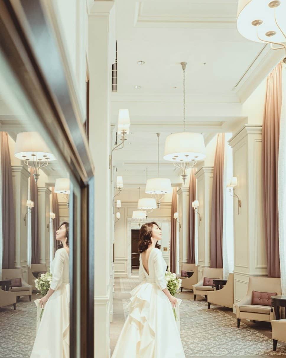 東京ステーションホテルTokyo Station Hotelさんのインスタグラム写真 - (東京ステーションホテルTokyo Station HotelInstagram)「来月の1.17にウエディング大フェアを開催します。﻿ “東京駅が舞台の結婚式”﻿ その魅力をお届けします。﻿ ﻿ Our Premium Wedding fair will be held on January 17, 2021! Newlyweds can experience our unique and mysterious wedding style, “Tokyo Station Wedding”.﻿ —————————————————————﻿ @tokyostationhotel #tokyotrip #tokyostation #tokyostationhotel #marunouchi #smallluxuryhotels  #staycation  #東京ステーションホテル #東京駅 #丸の内 #東京ホテル #プレ花嫁 #2021冬婚 婚 #2021春婚 #ホテルウエディング #丸の内花嫁 #東京花嫁」12月28日 8時32分 - tokyostationhotel