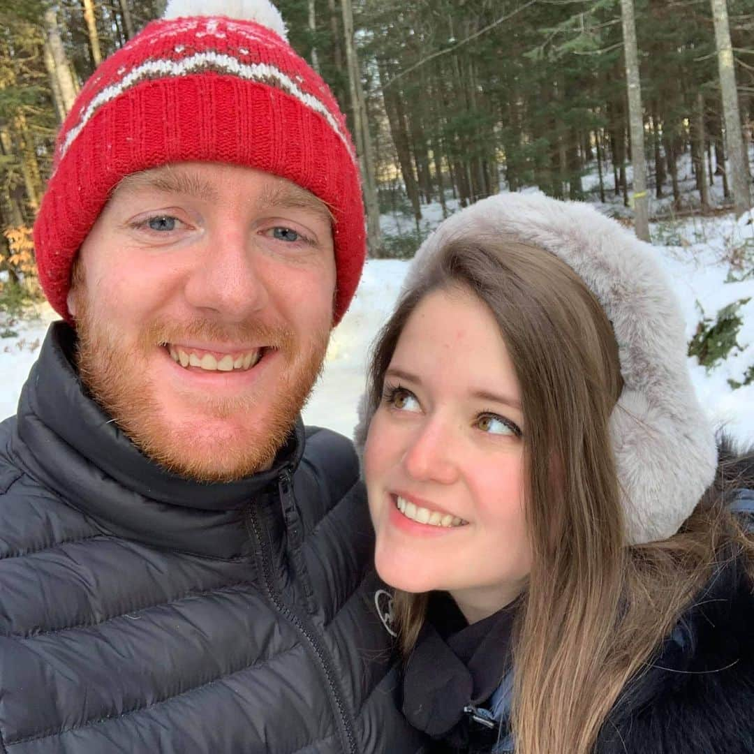 ウェスリー・キリングのインスタグラム：「Getting lost in the forest skating is always nice when I'm with you ❤ also letting me win the races 😉 . . . #foretperdue #skating #couplegoals #ice #canada #quebec #winter」