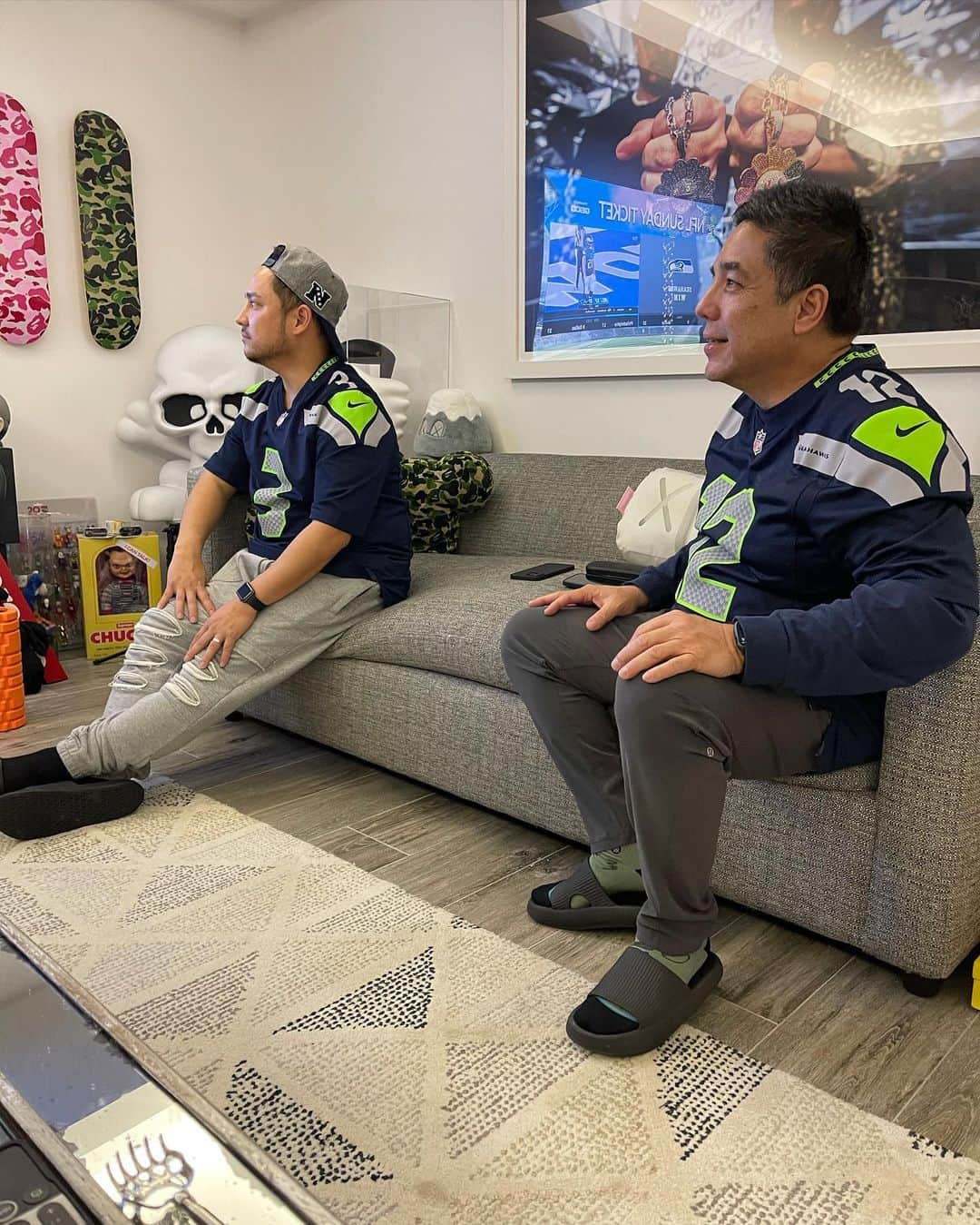 ベン・ボーラーさんのインスタグラム写真 - (ベン・ボーラーInstagram)「CLINCHED THE NFC WEST! Clinched playoffs berth. Niners next week. And then after that the Niners go on vacation 😹🤣😭😩 #SEAHAWKS #12s 💙💚」12月28日 9時41分 - benballer