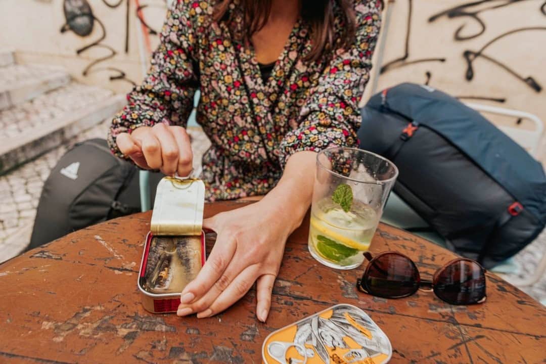 のインスタグラム：「What's the craziest new found food you tasted while abroad on a trip? #maketimeforchefschoice #tasteofadventure」