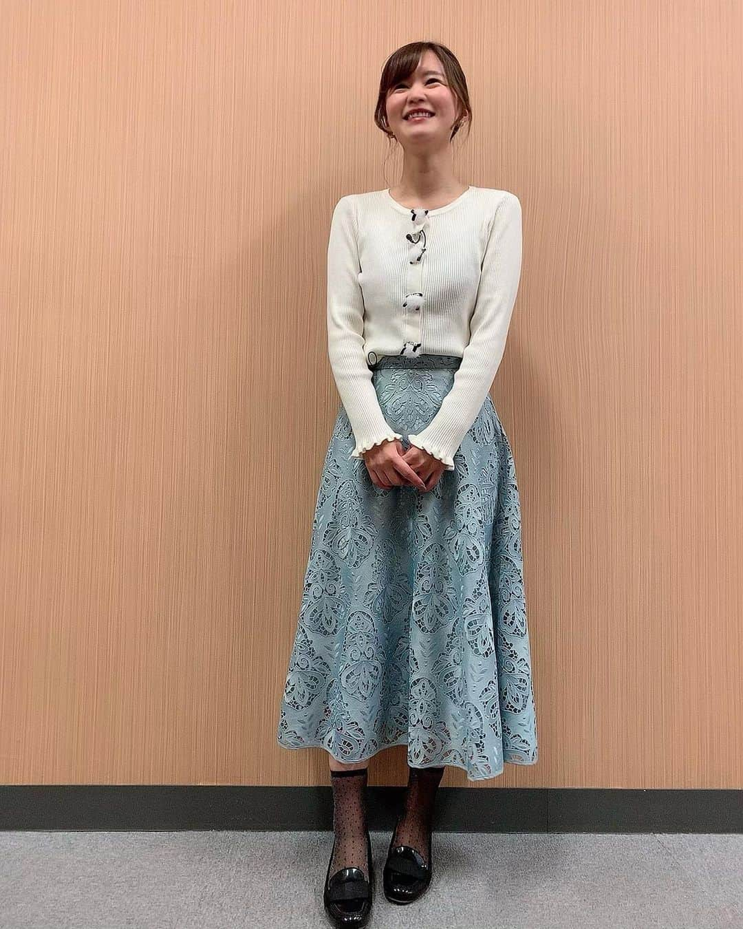 古賀文沙さんのインスタグラム写真 - (古賀文沙Instagram)「・ ・ ・  今年よくしたヘアアレンジ🎗  無事お仕事も納めまして 改めて今年もお世話になりました  最後は笑って年越しできますよう 心から 良いお年をお迎えください🔅  ・ ・ ・  #今年もお世話になりました  #サンテレビ」12月28日 22時42分 - ayasa_koga