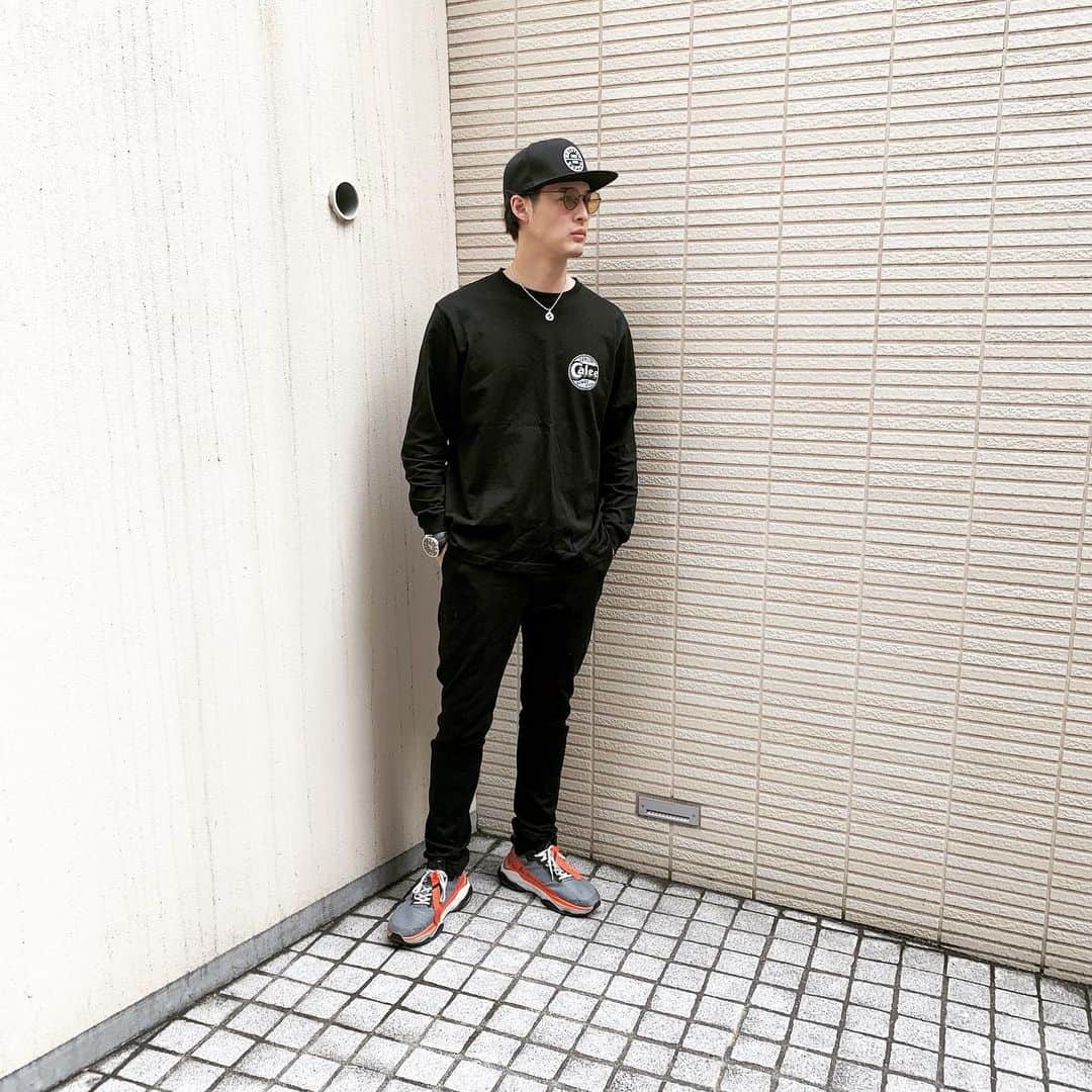 シュネルのインスタグラム：「#fashion #style #ootd #calee」