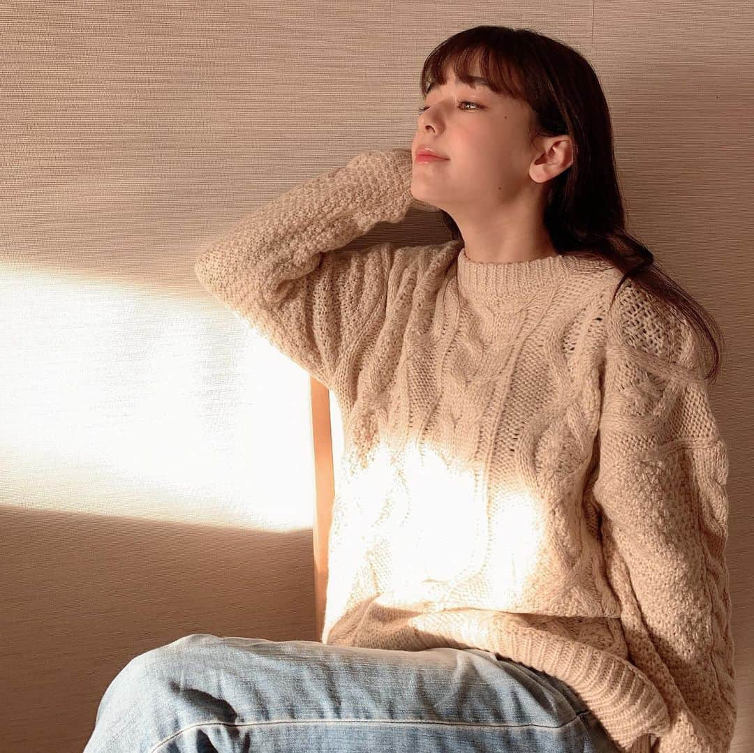 世良マリカさんのインスタグラム写真 - (世良マリカInstagram)「🧶♡ 最近冬にしてはあったかいよね❄️」12月28日 21時47分 - seramali_jsmn