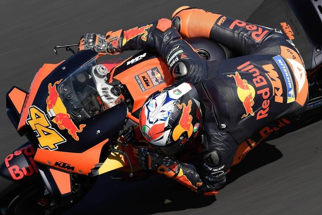 MotoGPさんのインスタグラム写真 - (MotoGPInstagram)「#MotoGP 2020 review 📋 @polespargaro // 🏁 World Standing: 5th 💪 Best result: 3rd 🏅Podiums: 5 #PE44 #Motorcycle #Racing #Motorsport」12月28日 22時00分 - motogp