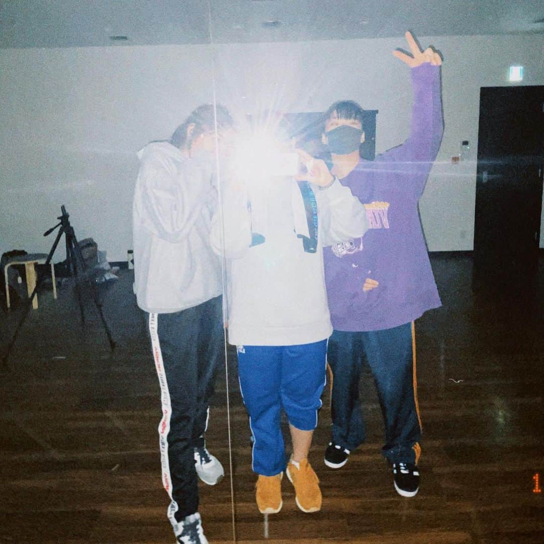 のインスタグラム：「・🗣👤👥🫂・ All shot (約1名不在)」