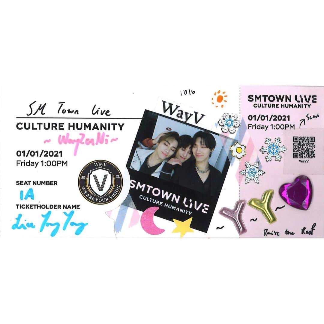 Way Vさんのインスタグラム写真 - (Way VInstagram)「💌SMTOWN LIVE Ticket from #WayV has arrived! ⠀ ➫ 01.01.21 1PM KST ➫ 31.12.20 8PM PST ➫ 31.12.20 11PM EST ⠀ During this difficult time of COVID 19, enjoy the SMTOWN LIVE “Culture Humanity” that will encourage and cheer you up for free all around the world. ⠀ 코로나 19로 힘든 시기, 서로를 격려하고 위로하는 SMTOWN LIVE “Culture Humanity” 전 세계에서 무료로 즐겨요. ⠀ 在这抗击“COVID-19”的艰难时期，SMTOWN LIVE “Culture Humanity”演唱会将进行全球免费直播，希望可以安慰和鼓励到大家，让我们一起享受演出吧。 ⠀ #SMTOWN_LIVE_Culture_Humanity #TEN #李永钦 #XIAOJUN #肖俊 #YANGYANG #刘扬扬 #威神V #SMTOWN_LIVE #SMTOWN ⠀」12月28日 22時27分 - wayvofficial