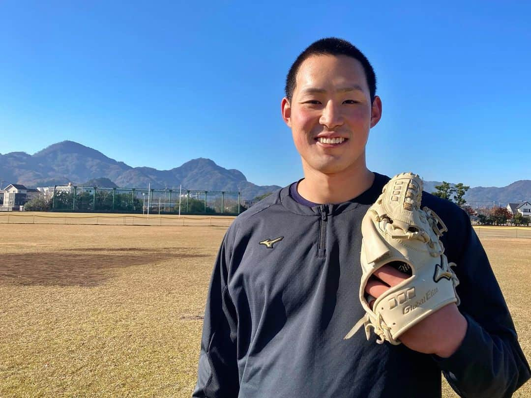 阪神タイガースさんのインスタグラム写真 - (阪神タイガースInstagram)「先日、ドラフト3位佐藤蓮選手が地元静岡県での自主トレを公開しました！  #佐藤蓮 選手 #ドラフト3位  #自主トレ  #阪神タイガース」12月28日 13時42分 - hanshintigers_official