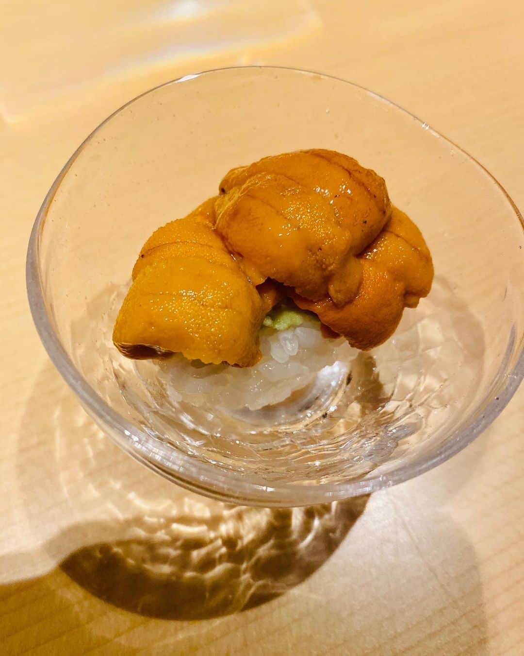 大出千尋のインスタグラム：「😋 #christmassushi 🎅🍣」