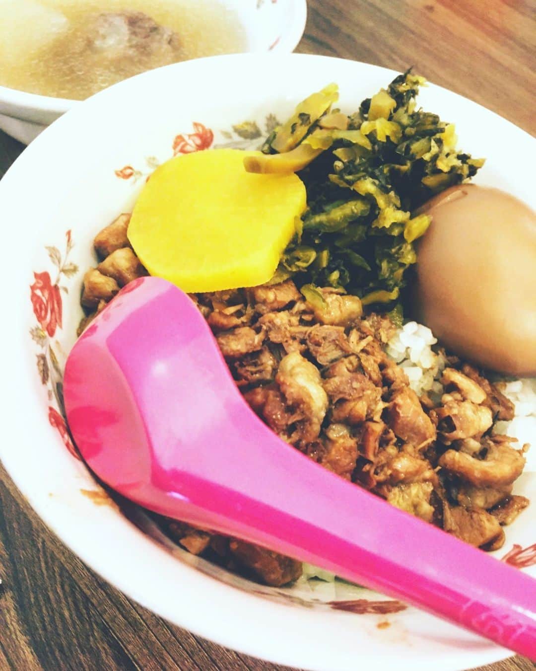 夜ふかしの会のグルメインスタ