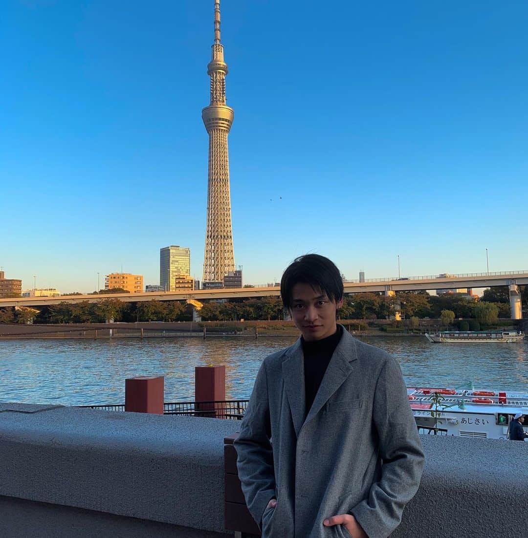 石内呂依のインスタグラム：「Wow...🤭  #スカイツリー」