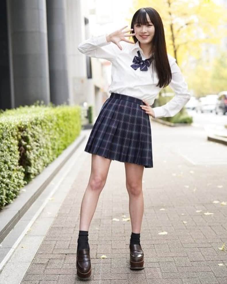 平野夢来（ゆぴぴ）のインスタグラム：「💭 . FLASHスペシャル2021年新年号、好評発売中です😳  新年号恒例の「ネクストブレイク」という企画で インタビューして頂きました🤍🤍  私のこれからなど目標や思いを沢山語ったので 是非皆さん手に取って読んでみてください😌  セブンやAmazonなどで販売しているので是非🙌   #FLASH #平野夢来#ゆぴぴのコーデ#ゆぴぴ」
