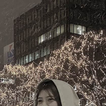 Dorothy Little Happyのインスタグラム：「あきな 🍀 * ヒカペリハーサルしてきた日の仙台は ホワイトクリスマスでした☃️🤍  30日とっても楽しみ - https://tiget.net/events/109834 - ライブ納めになるのでぜひ！」
