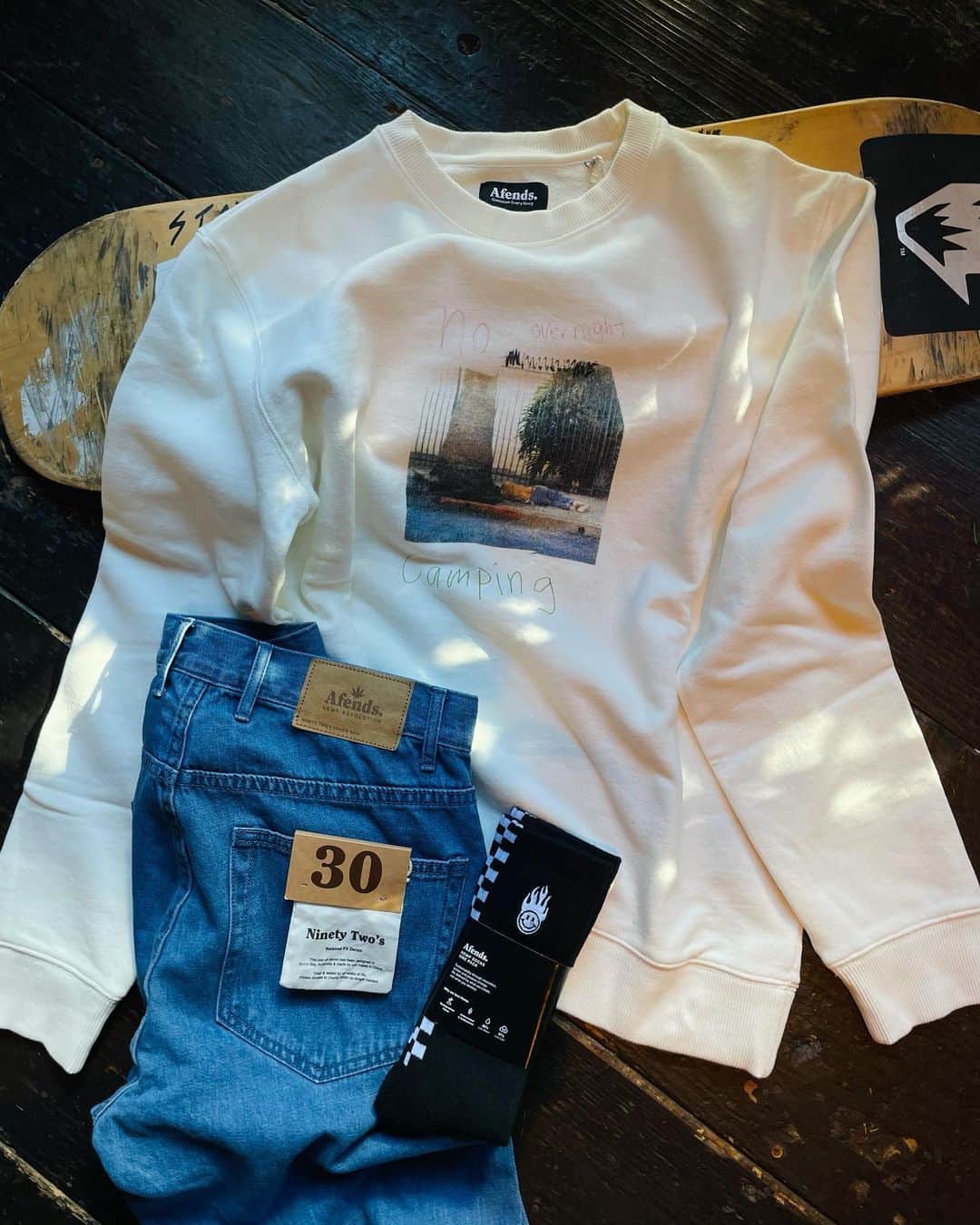 PORT of CALL Cafe&Store Tokyoのインスタグラム：「#pocdstyle -New Arrival- @afends  👕 No  Camping Stocked @poc_daikanyama Price¥9,800 (+tax) . @afends  #afends #afendswomans #new #collection #portofcalldaikanyama #cafeandstore」