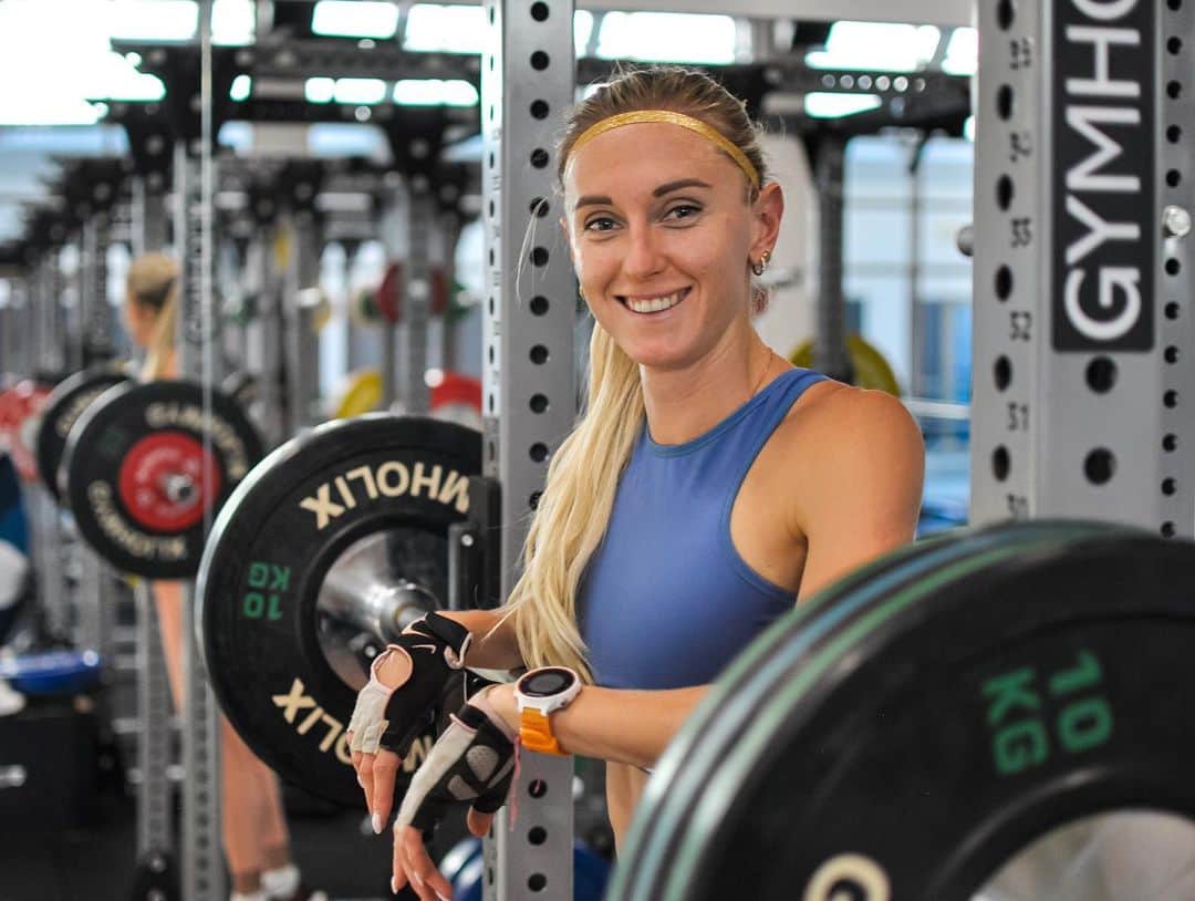 アンナ・リシコヴァさんのインスタグラム写真 - (アンナ・リシコヴァInstagram)「The last Monday of the year! Let’s do it productive!   #gym #gymday #squat #power #training #nike #gymtraining #mondaymood」12月28日 16時37分 - anna_ryzhykova