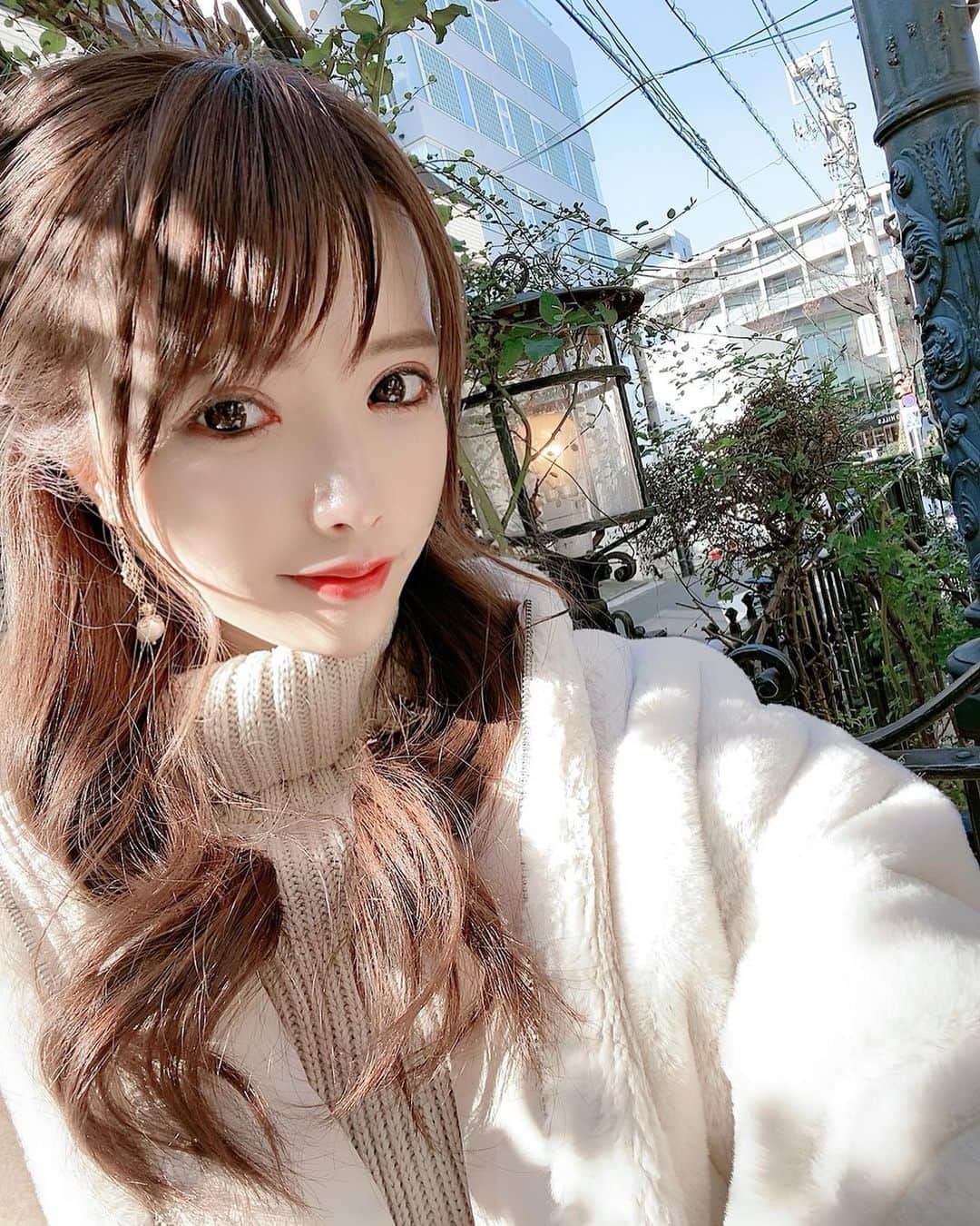 優月美羽さんのインスタグラム写真 - (優月美羽Instagram)「おかわなパールピアス❤️ @_lumiere.official 🌿  #piace #accessory #パールピアス #アクセサリー」12月28日 16時40分 - miu.yuzuki