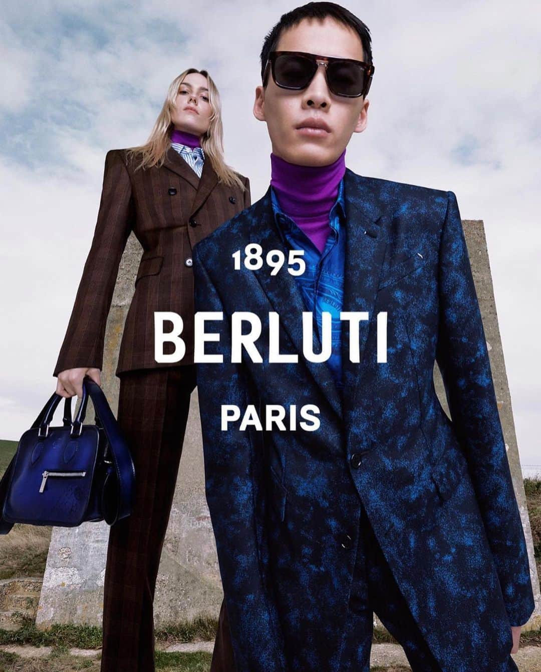 クリスヴァンアッシュのインスタグラム：「@BERLUTI SPRING ‘21 CAMPAIGN SHOT BY @julienmartinezleclerc AND STYLED BY @mauricionardi  FEATURING @kdhwillems AND @wang.chenming  ART DIRECTION BY @mmparisdotcom  MAKE UP BY @lynseyalexander  HAIR BY @anthonyturnerhair  CASTING BY @pg_dmcasting  #berluti #krisvanassche」