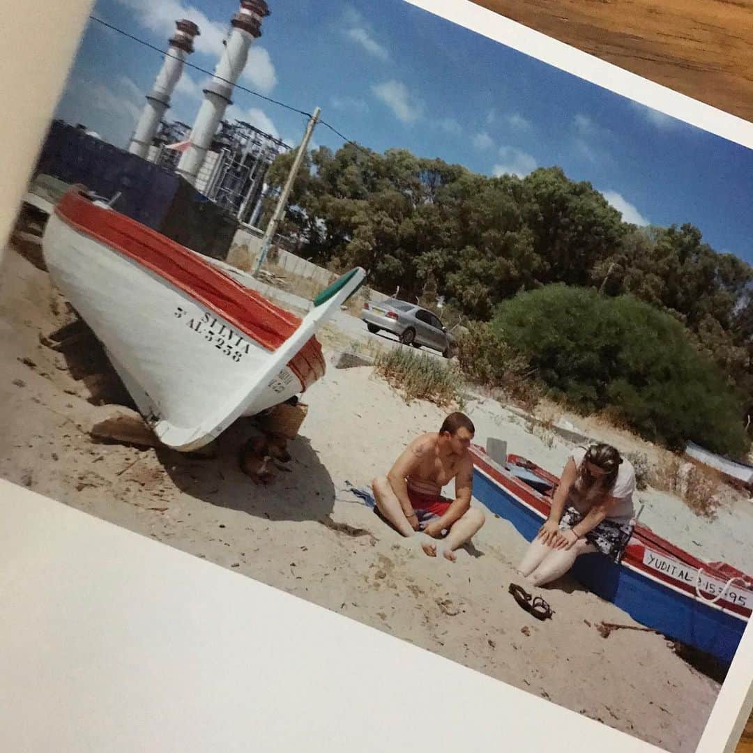 Paul Smithさんのインスタグラム写真 - (Paul SmithInstagram)「I’ve spent a lot of time in my design studio in 2020, which has given me the chance to read lots of books. I really love this photography book by @txemasalvans, it’s full photos of people sunbathing in strange locations. It’s really fun and reminds me of holidays and travelling. #takenbyPaul」12月28日 17時45分 - paulsmith