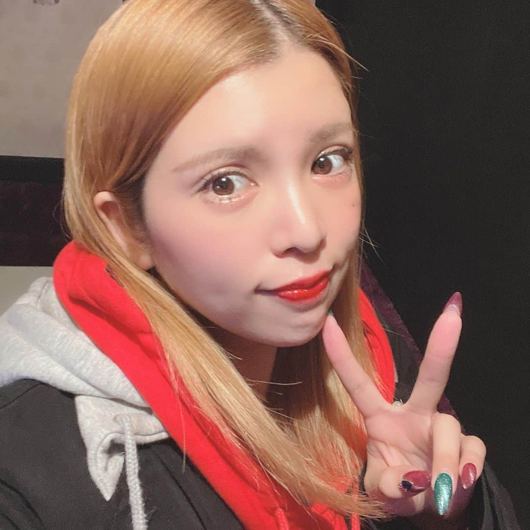坂口杏里のインスタグラム：「坂口本日club  SLOW出勤です🥰✨  わーいわーい💕👗  club  SLOW、昨日も普通に遊びに行っちゃうくらい大好きな私の居場所なので、  仕事大好き😊💋club  SLOW、大好き❤ 女の子もかわいくて優しくて スタッフさんもなにより優しくて女の子思い、お客様思い✨  そんな環境で働けて嬉しい😇 よし！今日も楽しみ頑張るぞー🥳」