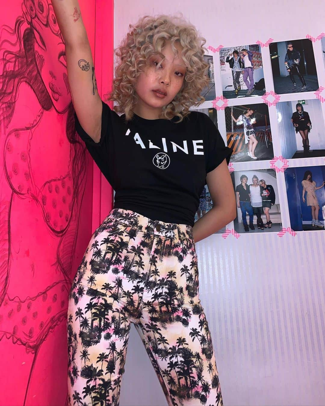 falinetokyoさんのインスタグラム写真 - (falinetokyoInstagram)「@godblessyaya in the @garconsinfideles pants and our charity tee 🖤🌴💗 #faline #falinetokyo」12月28日 17時47分 - falinetokyo