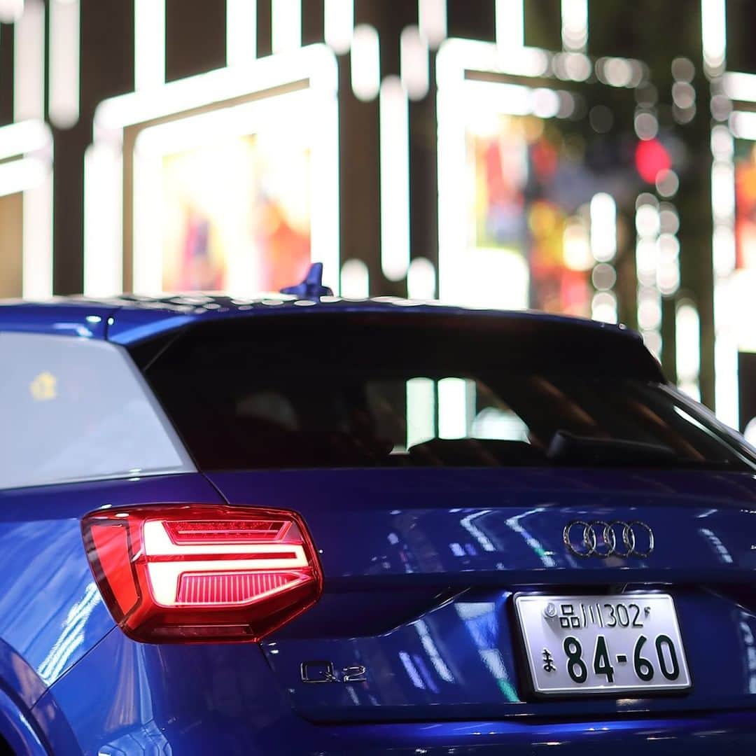 Audi Japan Sales / アウディジャパン販売さんのインスタグラム写真 - (Audi Japan Sales / アウディジャパン販売Instagram)「【年末年始休業日のお知らせ】 日頃はAudi Japan Salesをご愛顧賜りありがとうございます。 誠に勝手ながら2020年12月29日(火) ～ 2021年1月6日(水)の期間、Audi Japan Sales全店は年末年始休業とさせていただきます。  誠に恐れ入りますが、休業期間中の緊急連絡先につきましては下記サービスをご利用ください。 Audi Roadside Assistance 0120-598-030 (24時間年中無休）  お客様におかれましては、ご迷惑をおかけしますが、ご理解ご協力の程、宜しくお願い申し上げます。 @audi.japan.sales  #AJS #Audi #AudiQ2 #Q2 #myaudi #audistyle #car #アウディ #ドライブ #ナイトドライブ #イルミネーション #車 #愛車 #外車 #ドイツ車 #車好き #車好きな人と繋がりたい #アウディ女子 #車好き男子」12月28日 18時00分 - audi.japan.sales