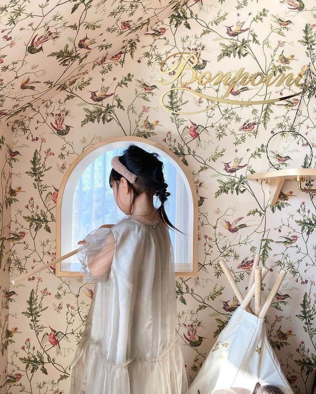 bonpointさんのインスタグラム写真 - (bonpointInstagram)「Monday plan: playing all day in the Maison de Bonpoint at @palacehoteltokyo 🍒 📷: @__.aoioa.__ #MyBonpoint #Bonpoint」12月28日 19時02分 - bonpoint