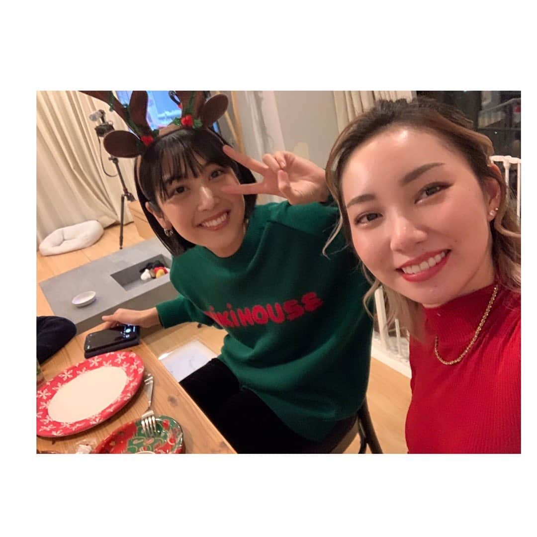 脇春さんのインスタグラム写真 - (脇春Instagram)「先日 #julidy #patolil familyとChristmas partyしたよ🤍  その時に誕生日サプライズしてもらいました🥺🥺🥺  りるちゃん、じゅりあちゃん 素敵なプレゼントありがとう~😭 本当に私は幸せ者だ…🦭  気付いたらもう年末。 今年一年は特に早かった。  皆様良いお年を！」12月28日 19時09分 - wackyyyy