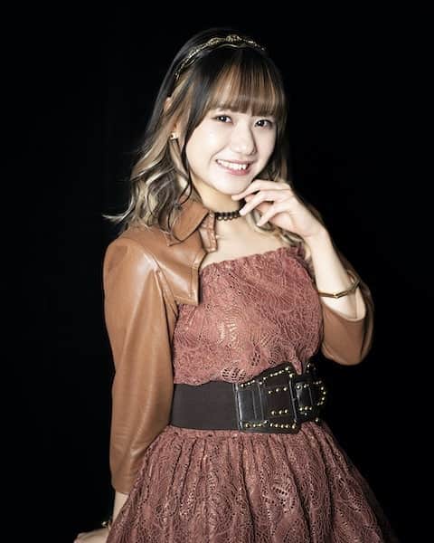モーニング娘。'20のインスタグラム：「- . Reina💛 . . #横山玲奈 . .」