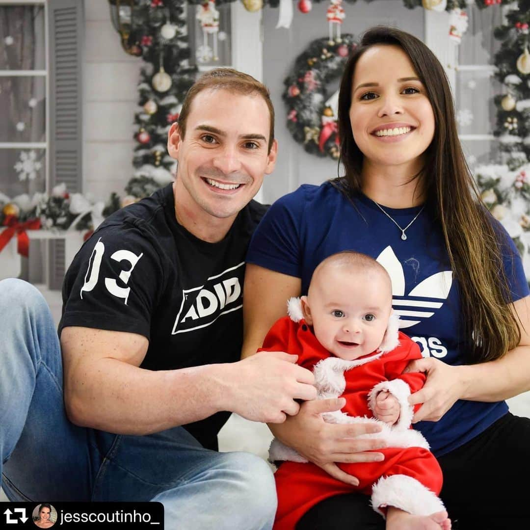 アルトゥール・ザネッティのインスタグラム：「O natal já passou, mas sempre é bom relembrar os momentos bons da vida. Melhor presente e melhor natal da vida.」