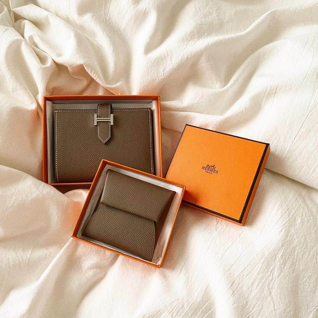 i_am_romikoのインスタグラム：「@hermes いつもありがとう🎅💫🎁」