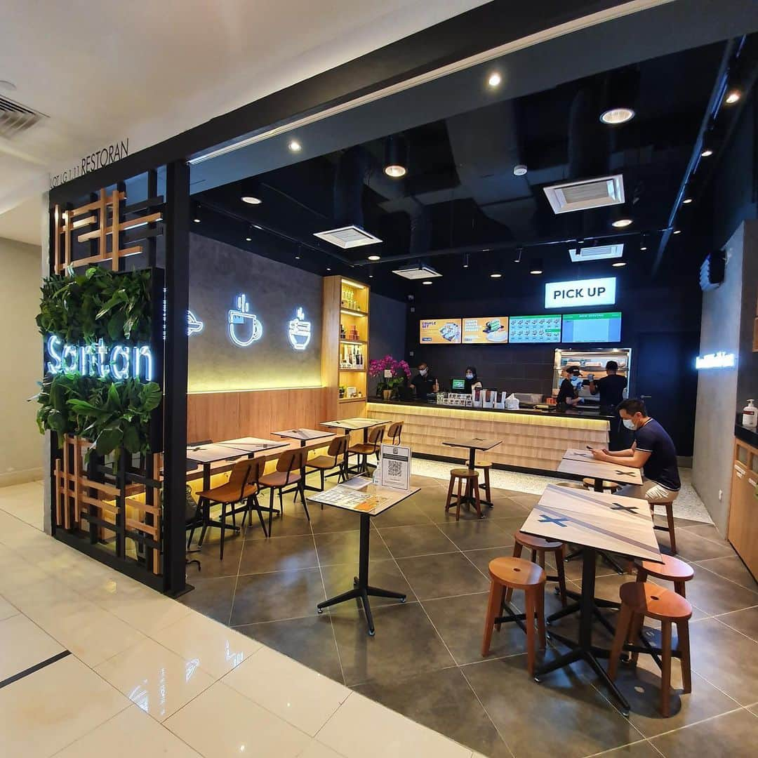 エアアジアさんのインスタグラム写真 - (エアアジアInstagram)「Other than @santan.asean’s flagship stores in Midvalley and Sunway Pyramid, you’ve got more options and more reasons to taste our asean flavors this holiday season with 5 new branches and a cafe in 163 Retail Park, Nu Sentral, PKNS, Sogo KL, and AEON Shah Alam. 🍽❤️  Share us your photos when you get to visit them. Don’t forget to tag @airasia and @santan.asean.  #airasiaForEveryone」12月28日 20時19分 - airasiasuperapp