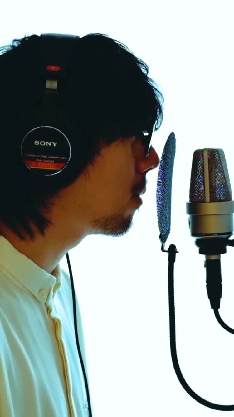 宇野悠人のインスタグラム：「back number - 水平線 カバーしました。 . . . フルはプロフィールにあるURLから見れます。 良かったら高評価、コメントよろしくお願いします！  #水平線 #backnumber #cover #歌ってみた #弾き語り #弾き語り男子 #piano #カバー #backnu」