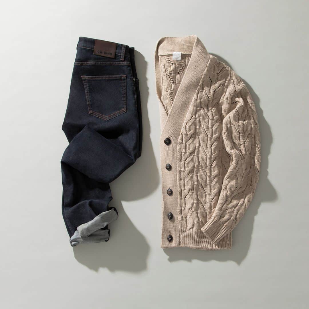 パルジレリのインスタグラム：「Suave tones and soft fabrics for your cozy time.⁣ #PalZileri #FW20 #EffortlessAttitude」