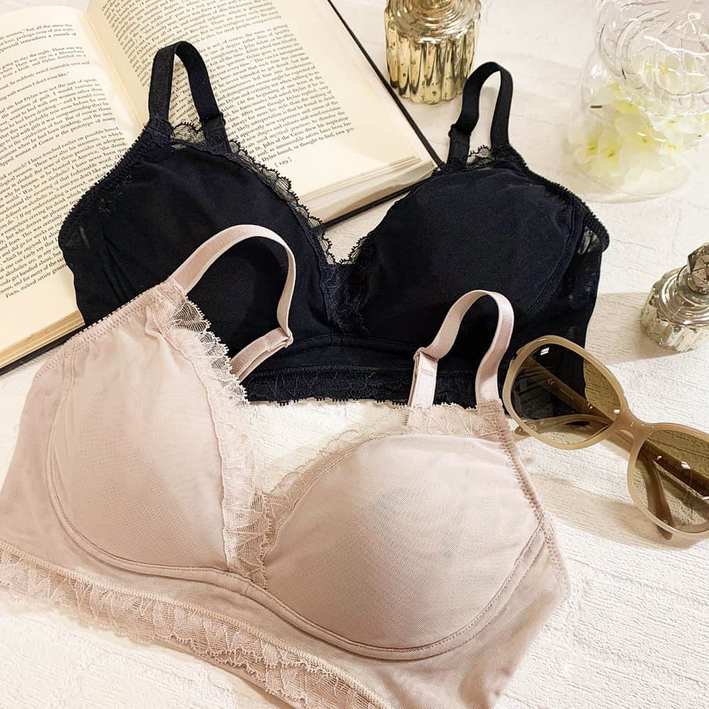 ブラデリスのインスタグラム：「Introducing the Heart Cup Bra. A stylish look and exceptional comfort and support make this wire-free bra a favorite among lingerie lovers everywhere. #bradelisny #lingerie #bra #ootdinspiration」