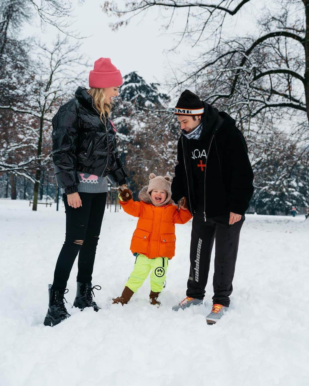 フェデスさんのインスタグラム写真 - (フェデスInstagram)「❄️🤍」12月28日 22時59分 - fedez