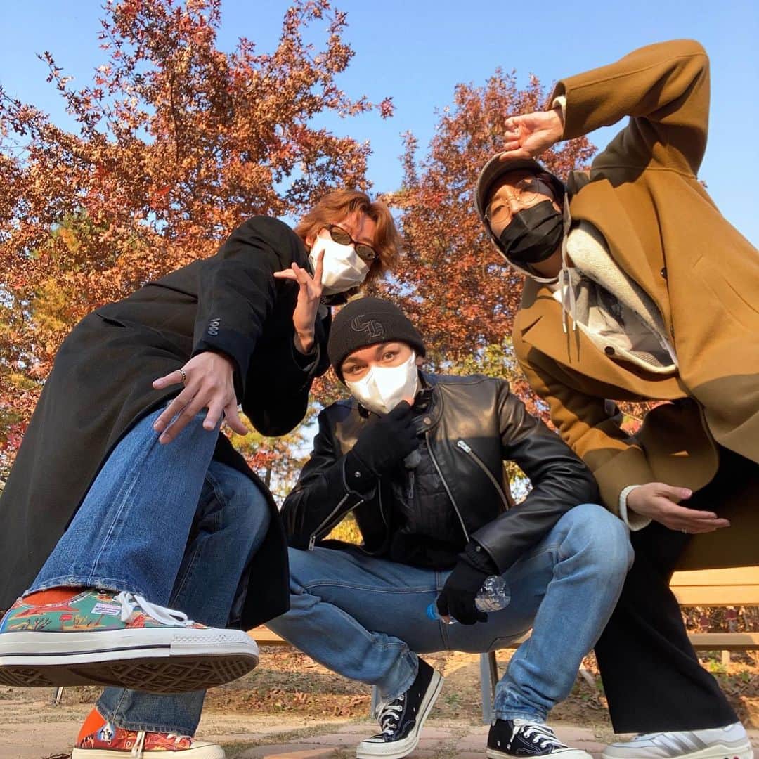 SEVENTEENさんのインスタグラム写真 - (SEVENTEENInstagram)「TTT」12月28日 23時07分 - saythename_17