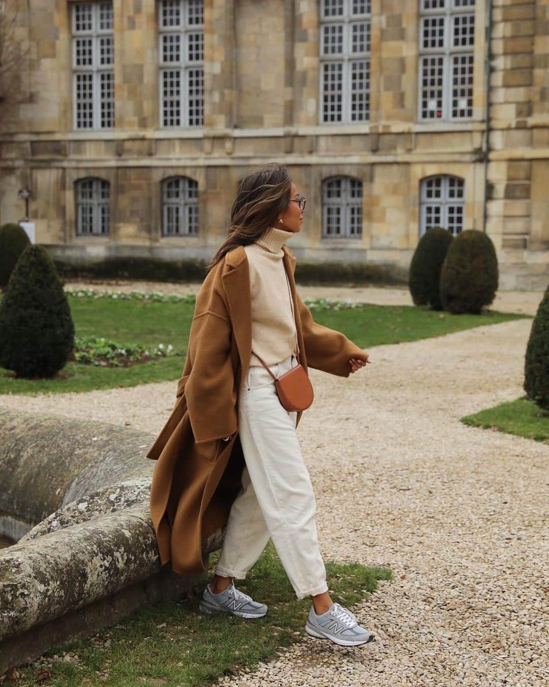 ジュリー・サリニャーナのインスタグラム：「Reims. 🤎🐻」