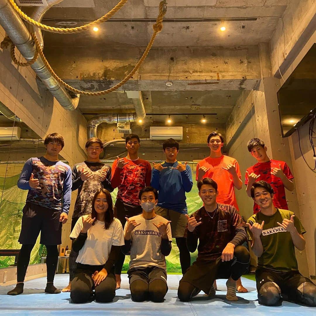 田代凪沙のインスタグラム：「久々に！やっぱり楽しい✌︎ラクネスフリー🐾 今年もありがとうございました！ 来年もよろしくお願いします🧚🏽‍♀️  @rakuness  @billabongwomensjp」