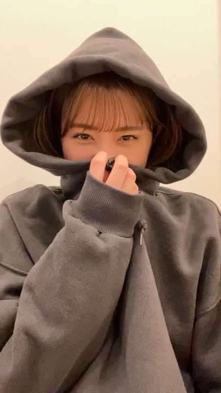 清水麻璃亜のインスタグラム：「なんとなくのおしゃべり配信ちょっと残してみます」