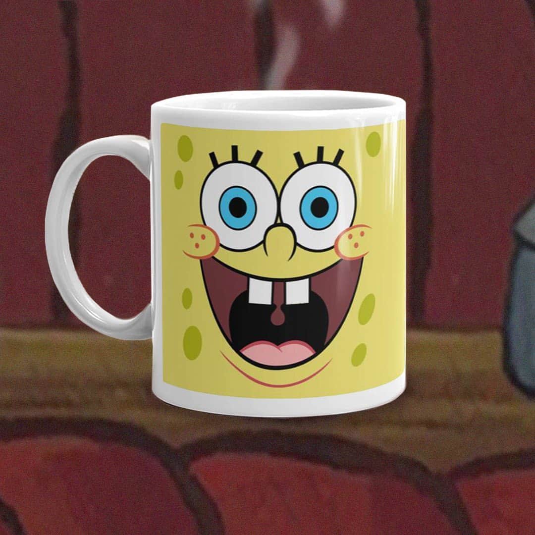 スポンジボブさんのインスタグラム写真 - (スポンジボブInstagram)「If Christmas was last Friday, what day is it today? Tap to shop the mug」12月28日 23時44分 - spongebob